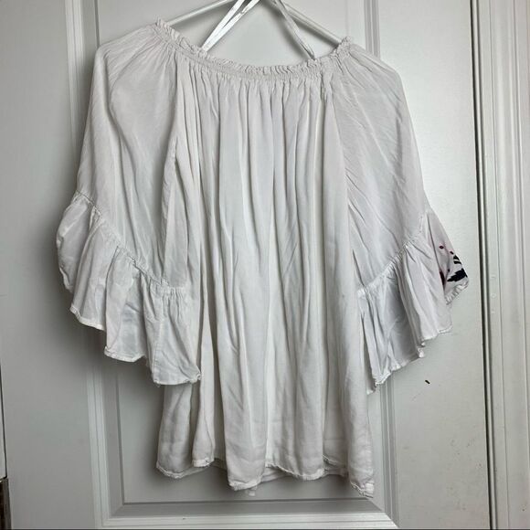 Here comes the sun white off the shoulder blouse with floral design sleeves XS - Picture 7 of 7